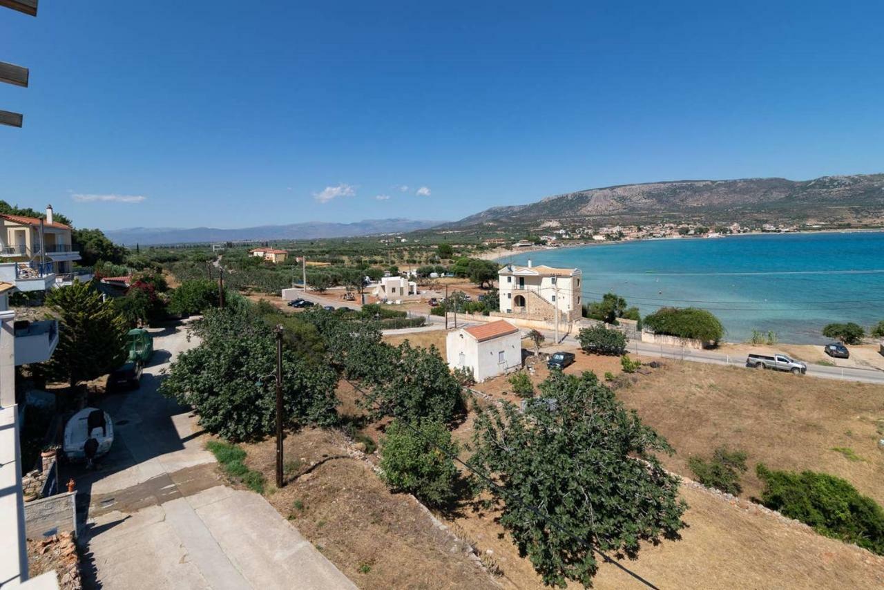 Seaview Flat Steps To The Beach Karavostasi  Exterior photo